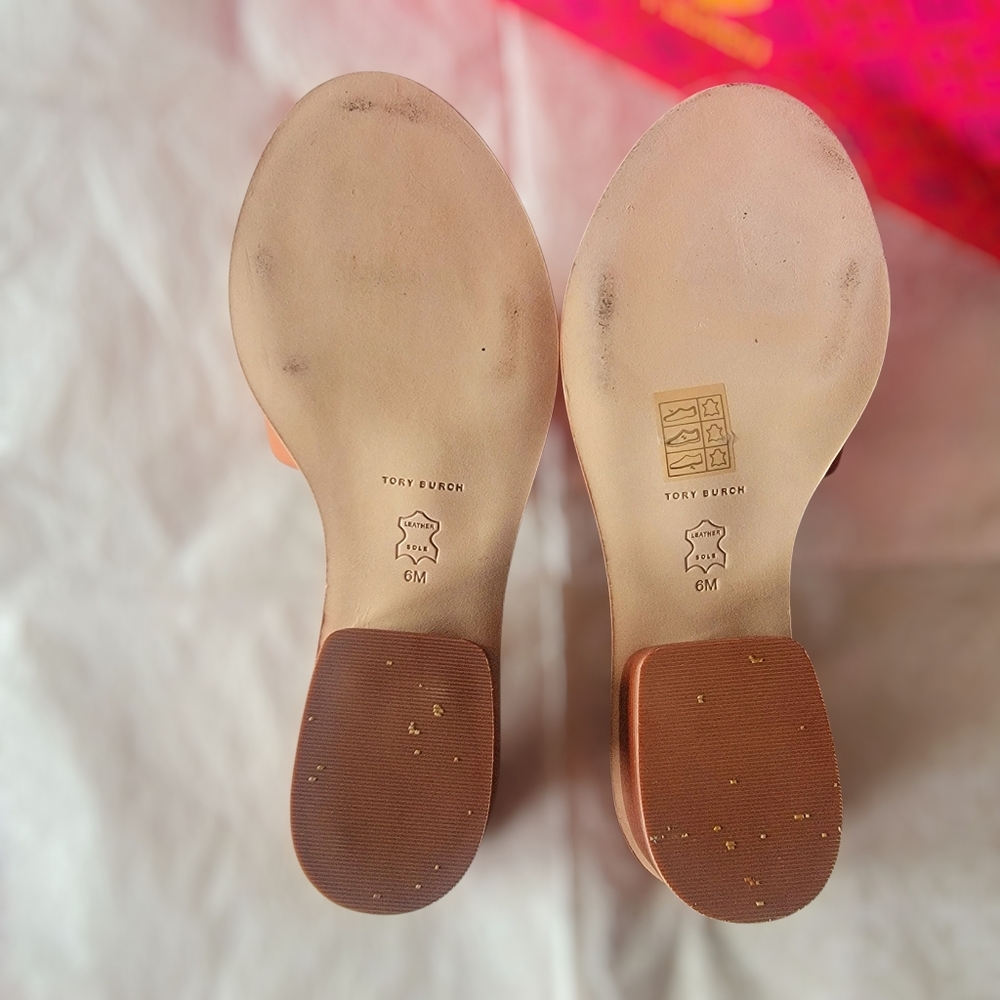 ⭐️Tory Burch womens Peep-toe Tan Slide Sandals with Gold Logo - Picture 16 of 16